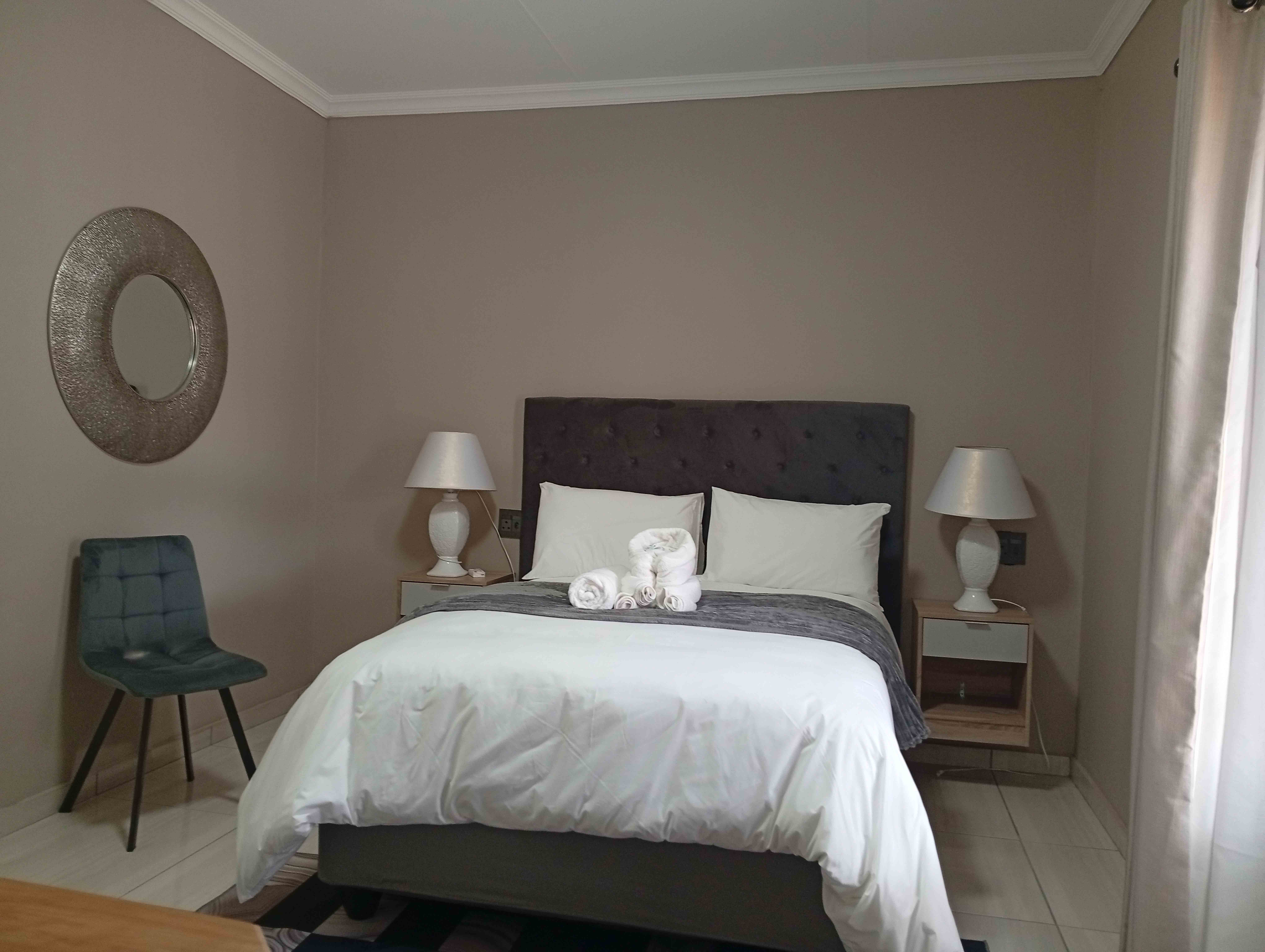 Room 1 (Ensuite - Fully furnished)