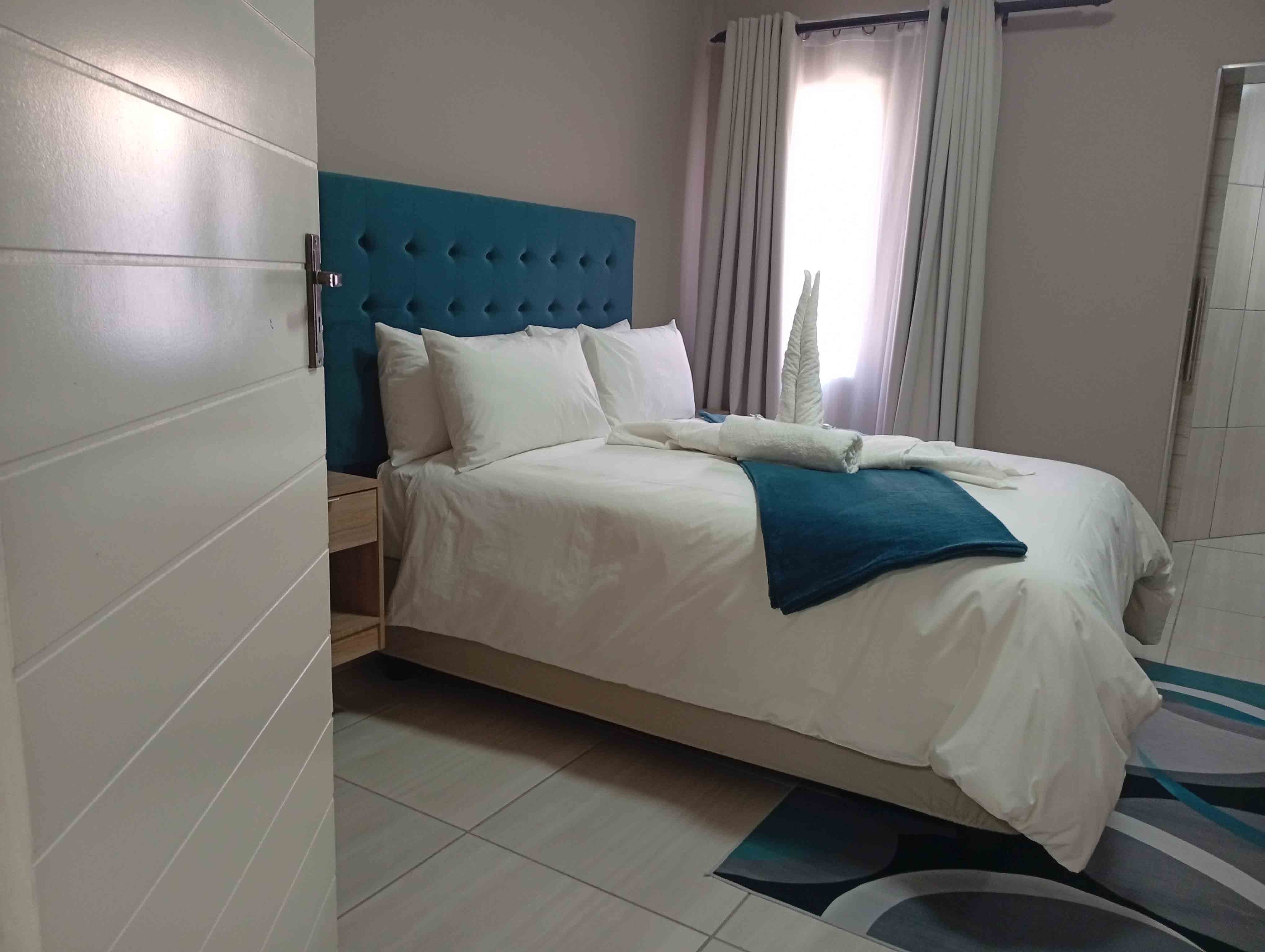 Room 2 (Ensuite - Fully furnished)
